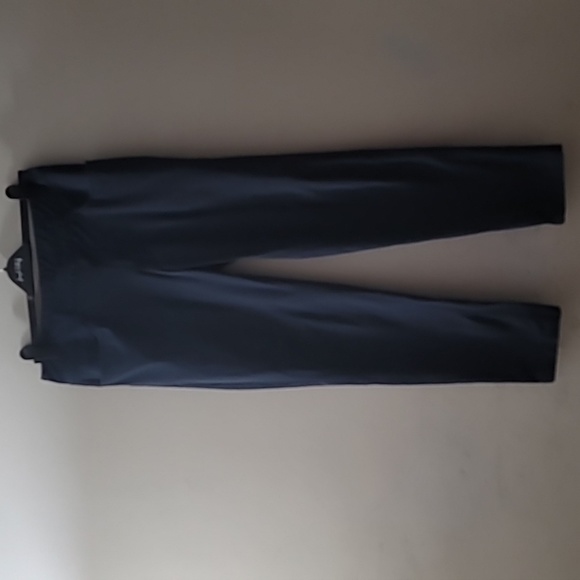 Size 32x30 jeans from all in motion - Picture 2 of 6